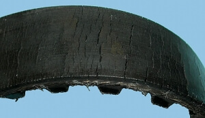 cracking timing belt